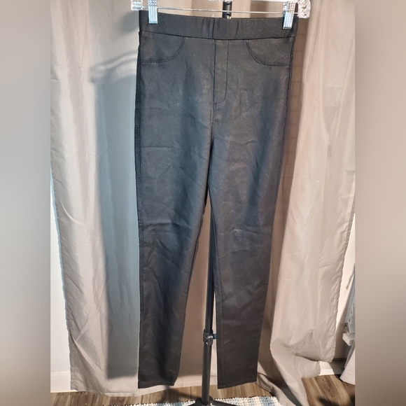JODIFL Faux Leather Pants - Picture 11 of 15